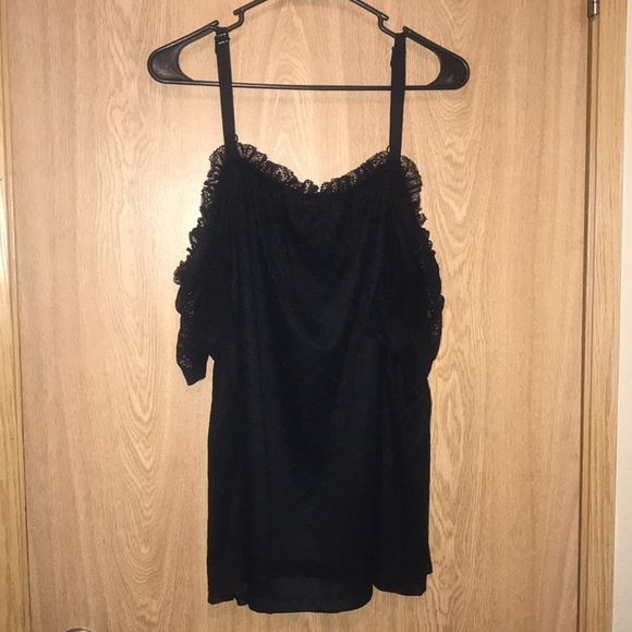 Torrid black lace cold shoulder top - Picture 6 of 6